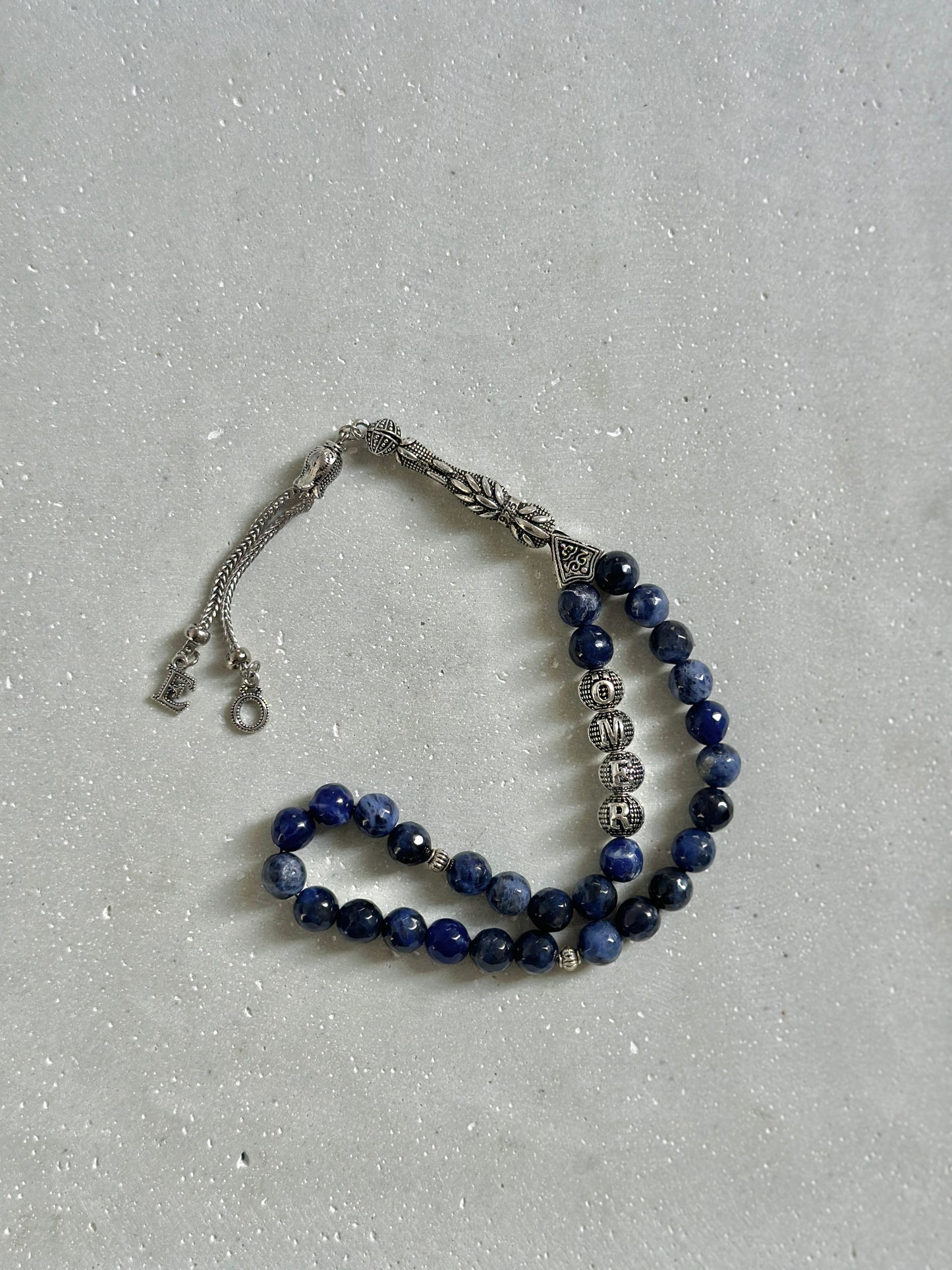 Tesbih mit Namen aus Naturstein - Sodalith - dunkelblau