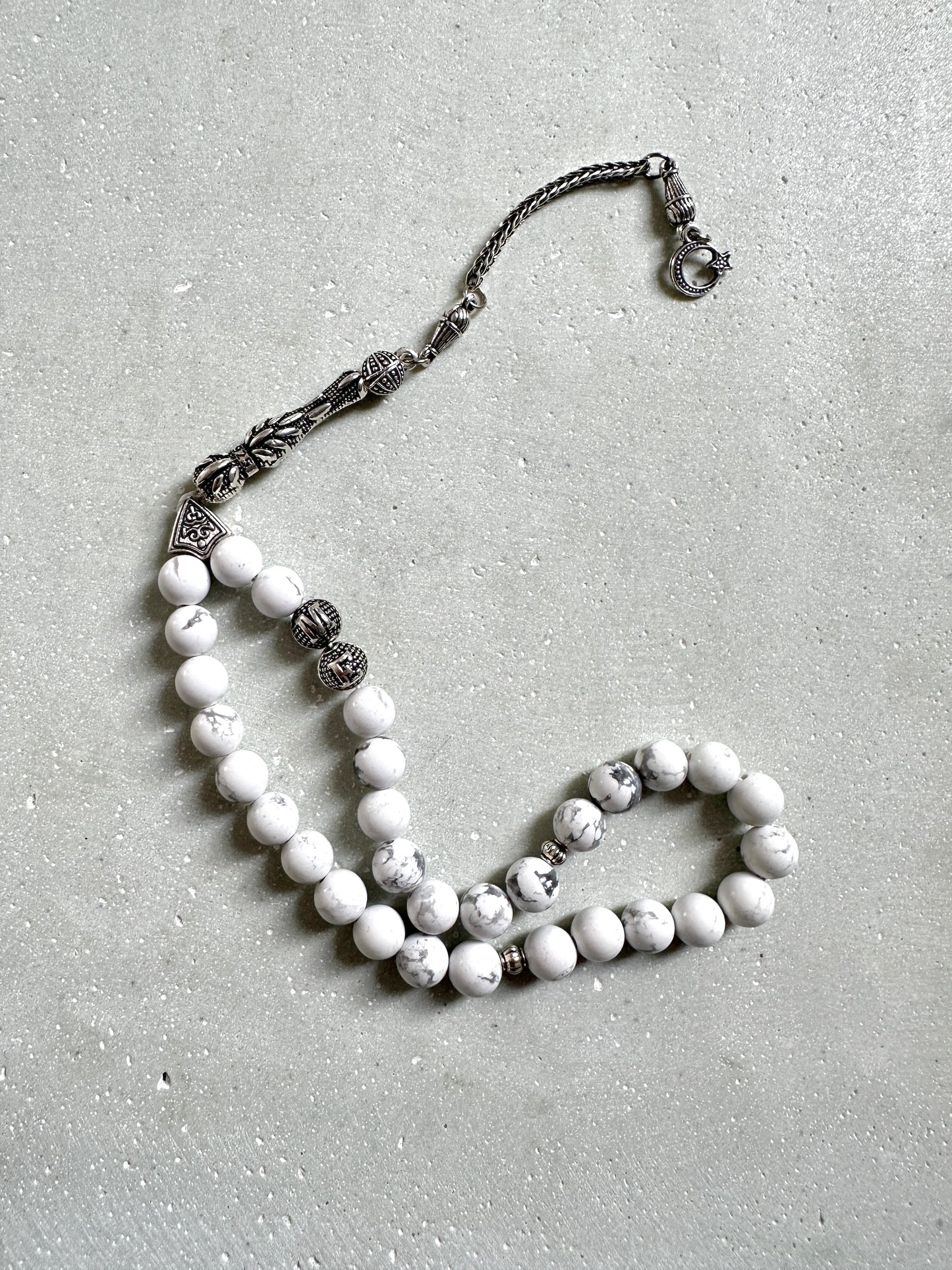 Tesbih mit Namen aus Naturstein - Magnesit -  marmor glänzend